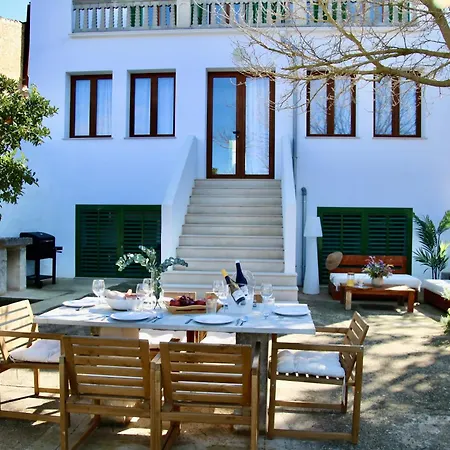 بيت للعطل Mater Randa, Piscina, Vistas Increibles Y Barbacoa